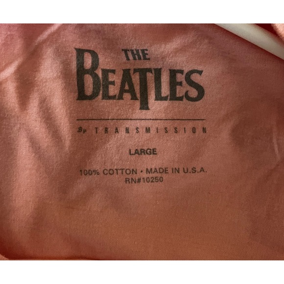 The Beatles All You Need Is‎ Love Graphic T-Shirt Womens Large Pink - Picture 4 of 7